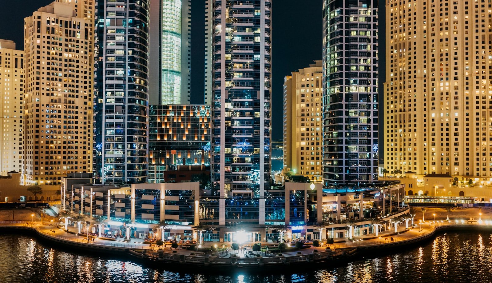 Dubai Water Canal